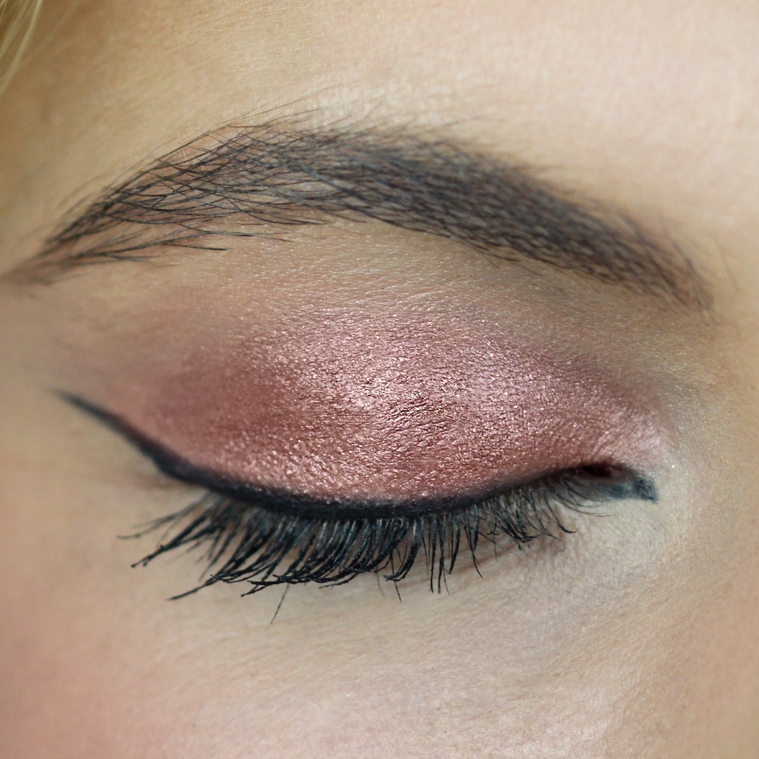 Szemhéjceruza No.04 Eclipse Szemhéjceruza No.04 Eclipse