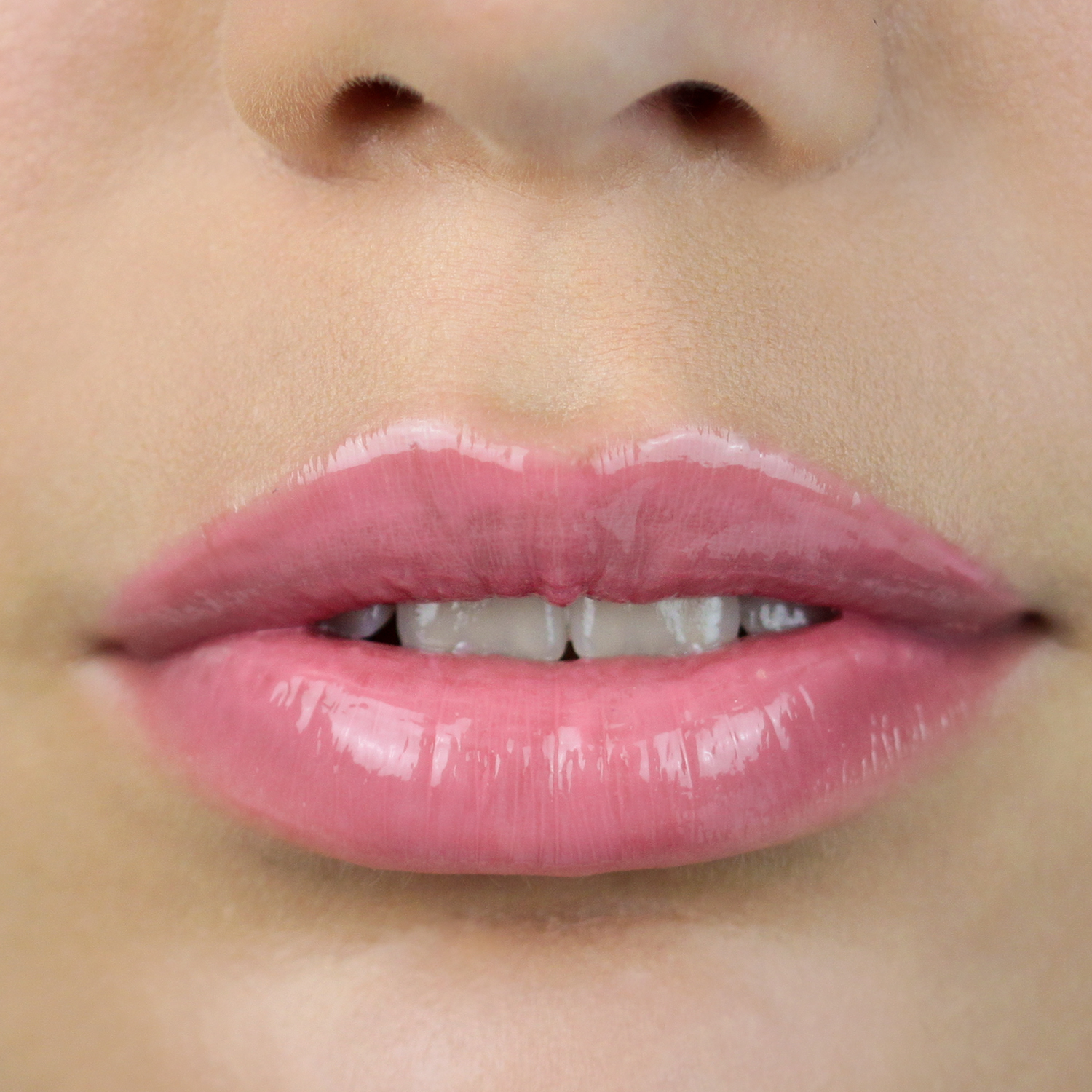 Let it Glow - Szájfény No.04 Flamingo Let it Glow - Szájfény No.04 Flamingo